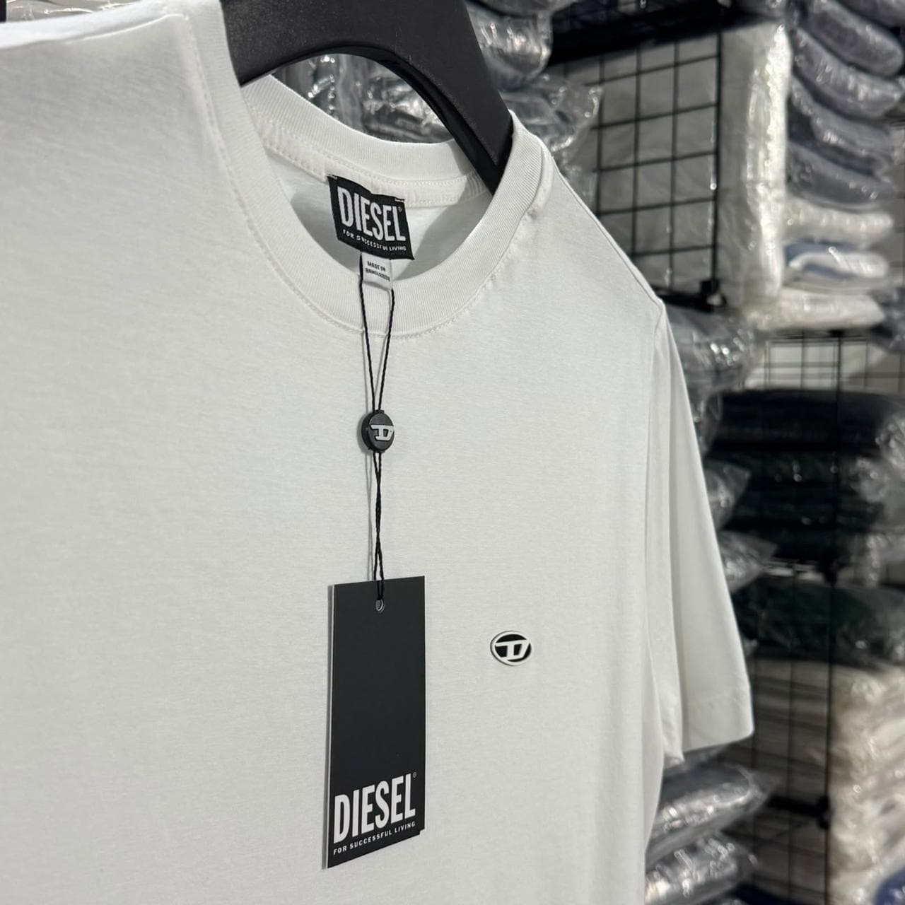 Camiseta Estampada Diesel cor Branca