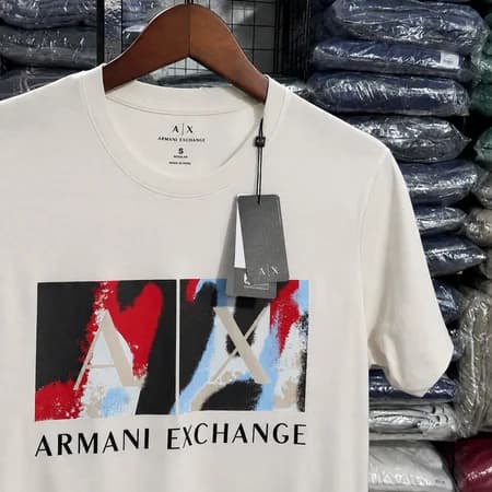 Camiseta Estampada Armani Exchange cor Branco — imagem 1 de 1